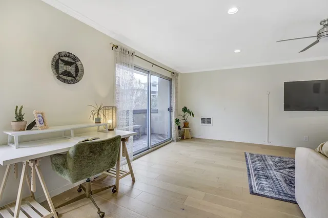 $210,000 | 407 Orange Street, Unit 410, Oakland, CA 94610