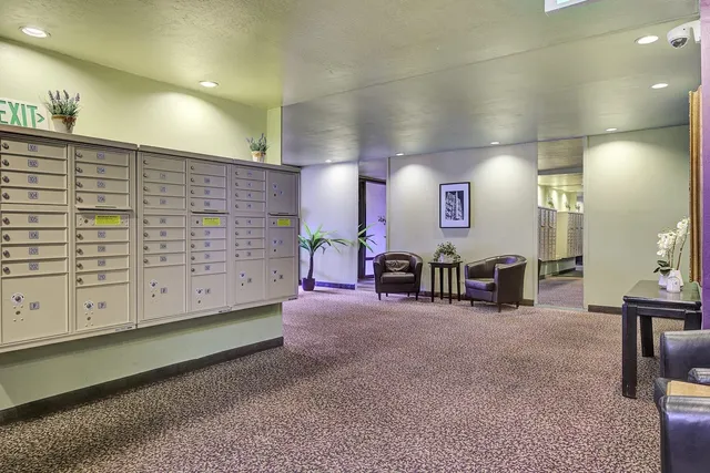 $210,000 | 407 Orange Street, Unit 410, Oakland, CA 94610