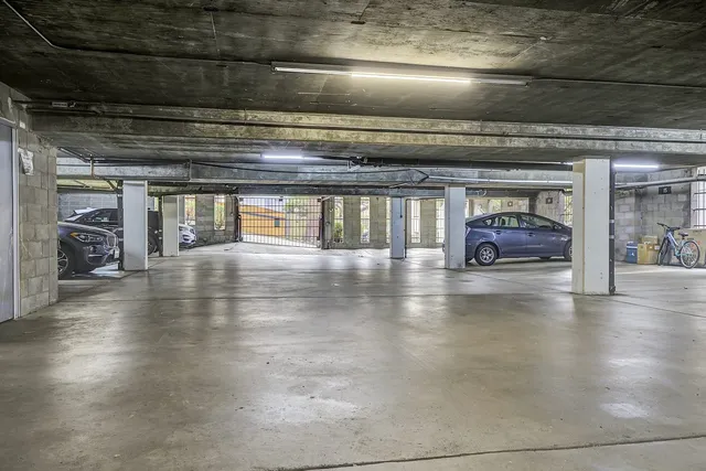 $210,000 | 407 Orange Street, Unit 410, Oakland, CA 94610