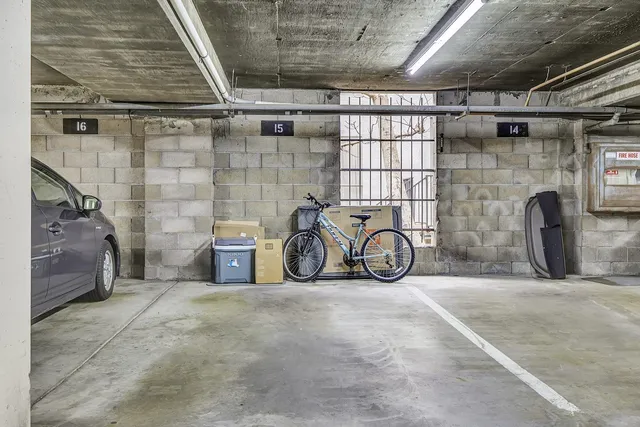 $210,000 | 407 Orange Street, Unit 410, Oakland, CA 94610