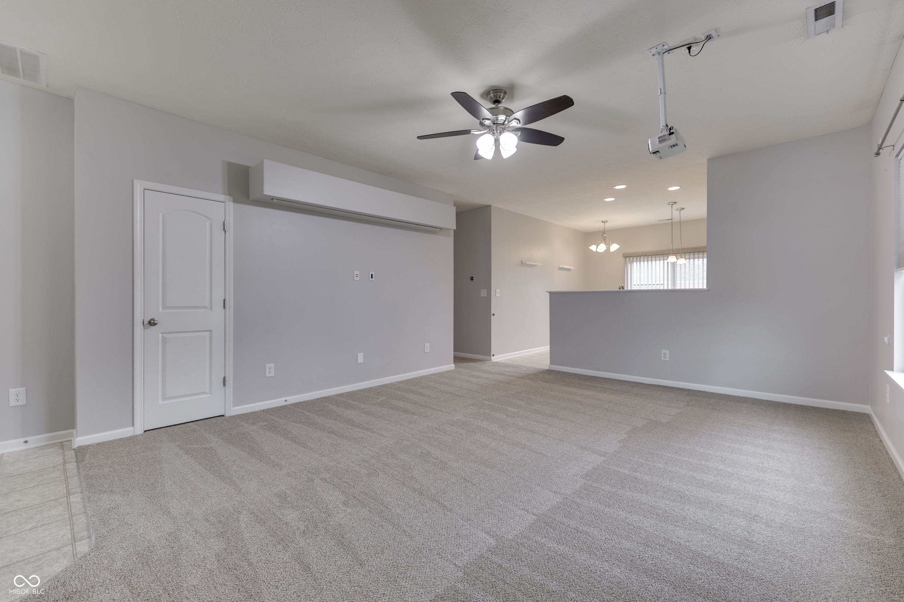 202 Longleaf Lane Greenfield, IN 46140 - Photo 7 of 39