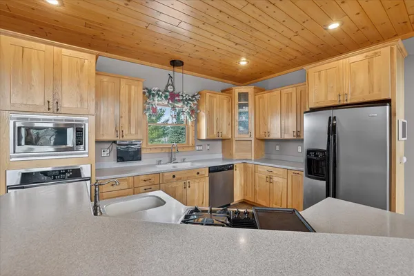 $1,275,000 | 7222 Beahan Road, Hubbardston, MI 48845