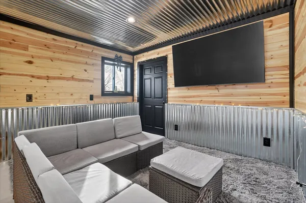 $1,275,000 | 7222 Beahan Road, Hubbardston, MI 48845