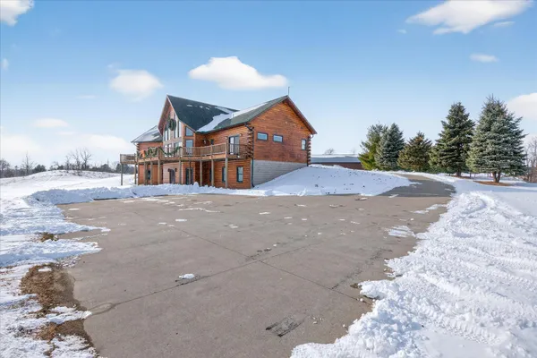 $1,275,000 | 7222 Beahan Road, Hubbardston, MI 48845