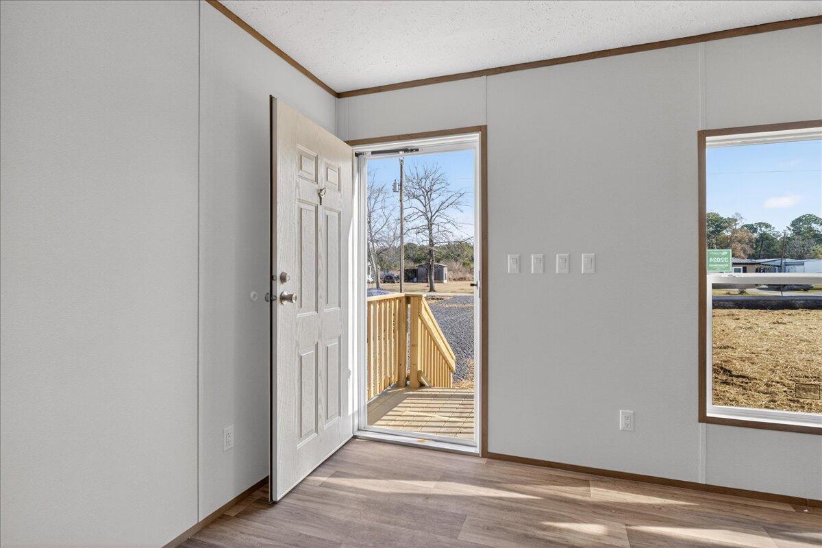 107 Kal Road Harleyville, SC 29448 - Photo 6 of 38 05-Maddie Breggia - DSC01833