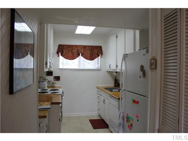 5939 Farm Gate Road Raleigh, NC 27606 - Photo 3 of 18 Photo 3