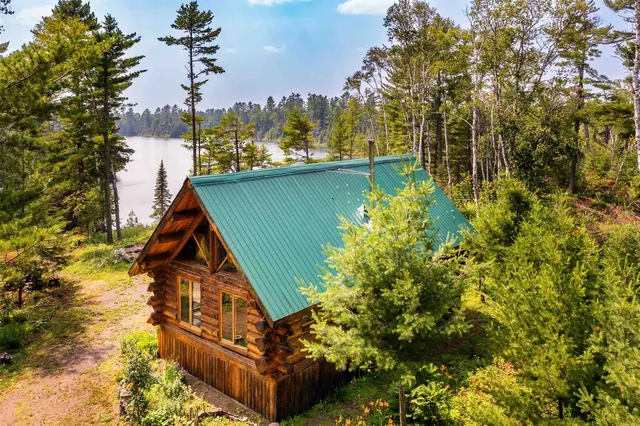 $749,900 | 92 Erickson Trail, Tofte, MN 55615