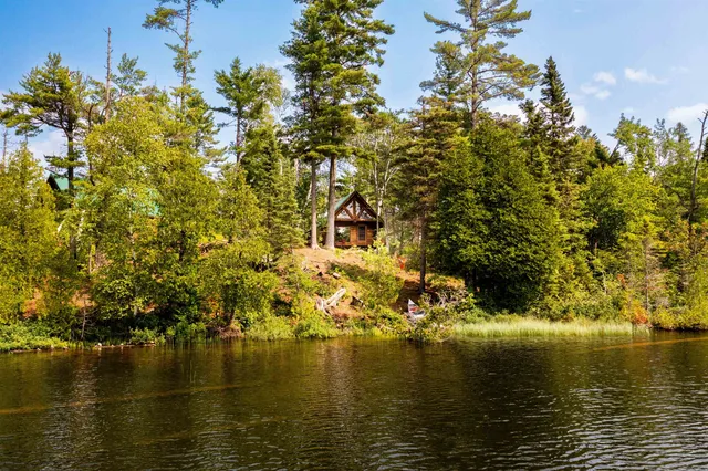 $749,900 | 92 Erickson Trail, Tofte, MN 55615