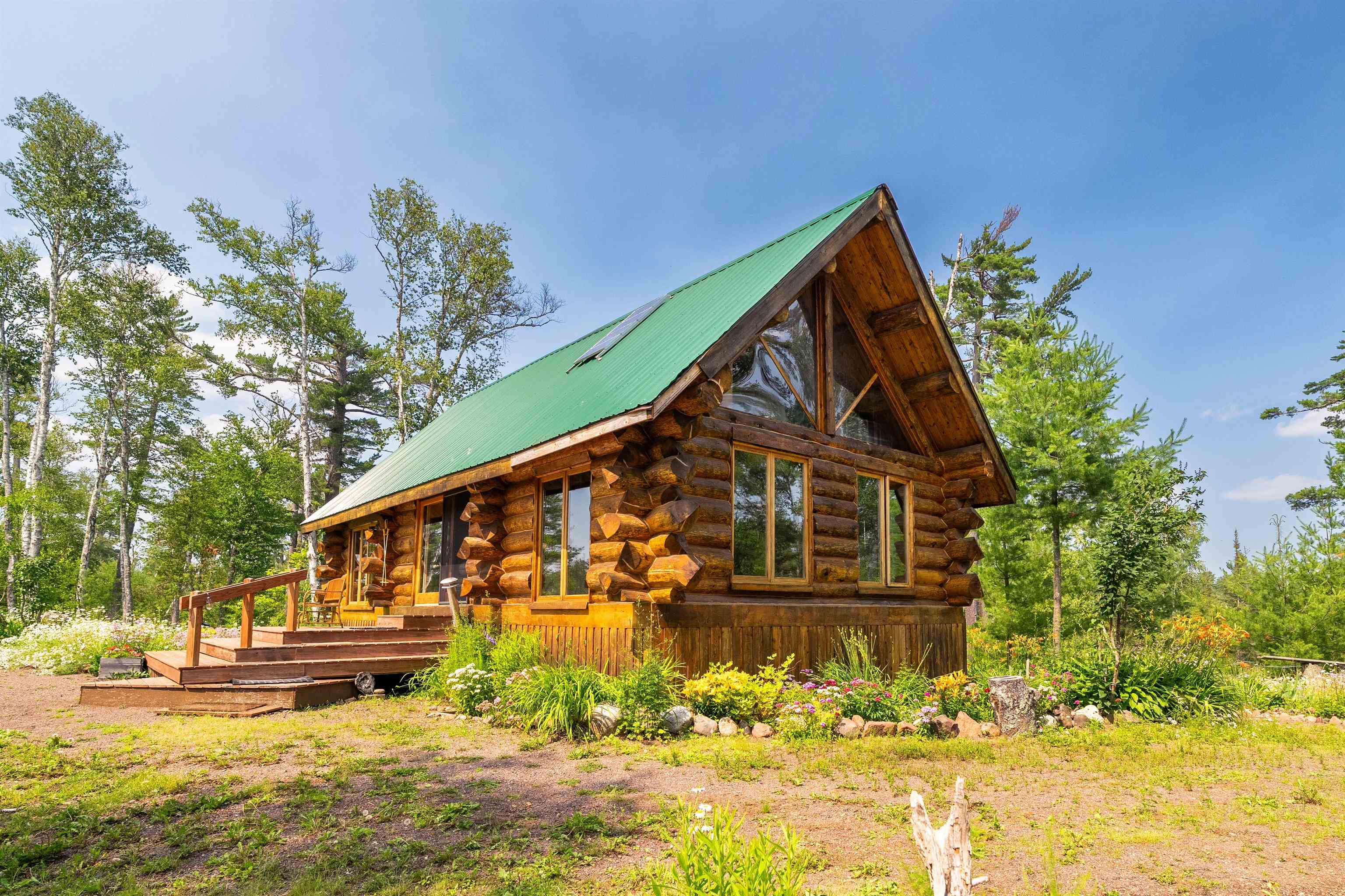 92 Erickson Trail Tofte, MN 55615 - Photo 4 of 75