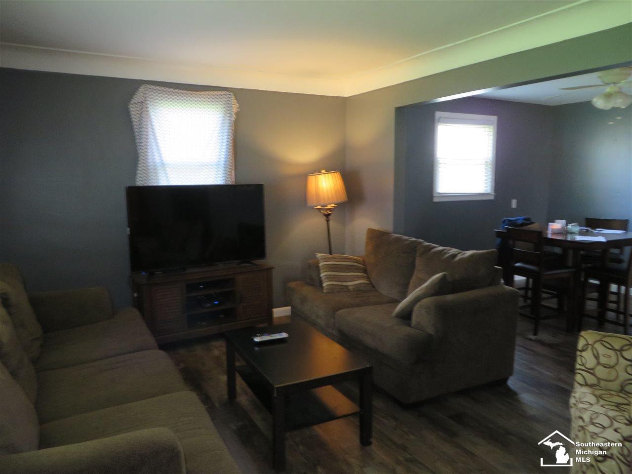 6469 East Dunbar Road Monroe, MI 48161 - Photo 3 of 14