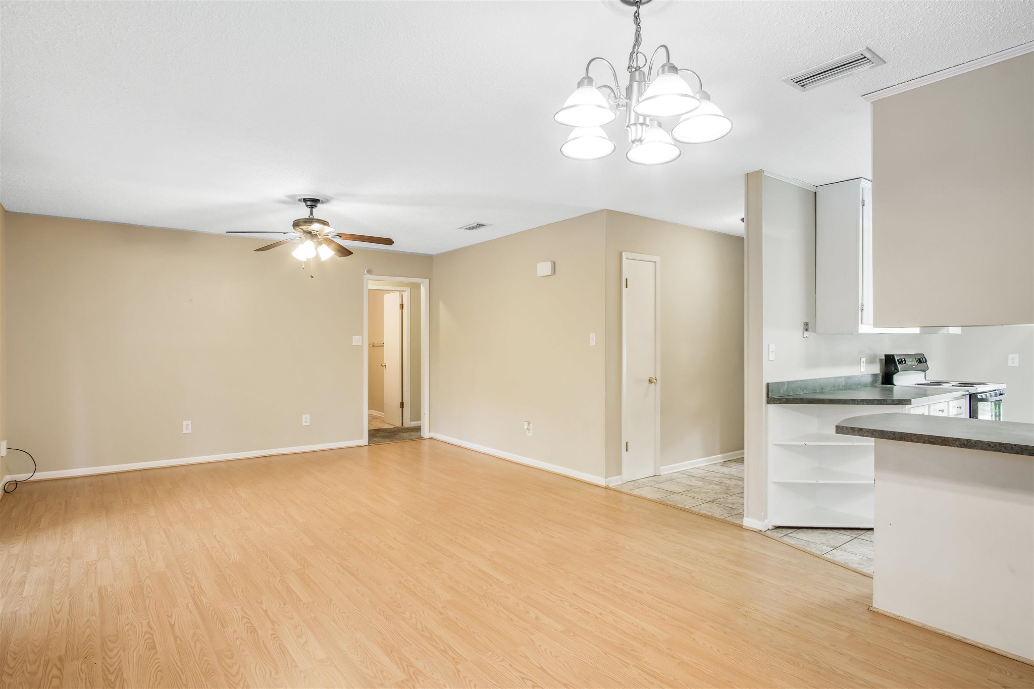 146 Montclair Loop Daphne, AL 36526 - Photo 6 of 24