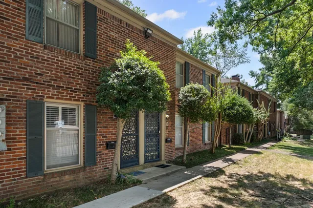 $165,000 | 1205 Bristol Drive, Unit 18, Memphis, TN 38119