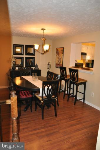 1571 Autumn Ridge Circle Reston, VA 20194 - Photo 8 of 30 Dining Room