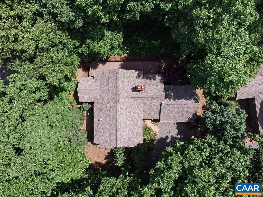 91 Bear Run Wintergreen, VA 22967 - Photo 41 of 54 an aerial view of a house with a yard and trees all around