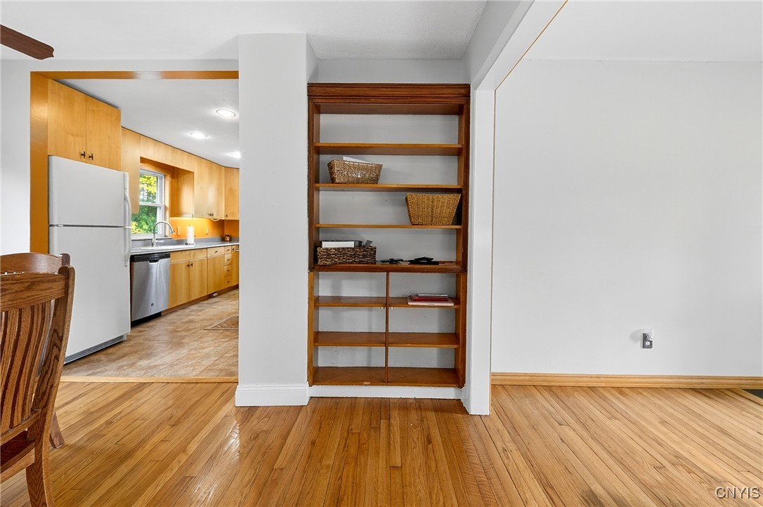 5955 Smith Road Cicero, NY 13212 - Photo 15 of 36