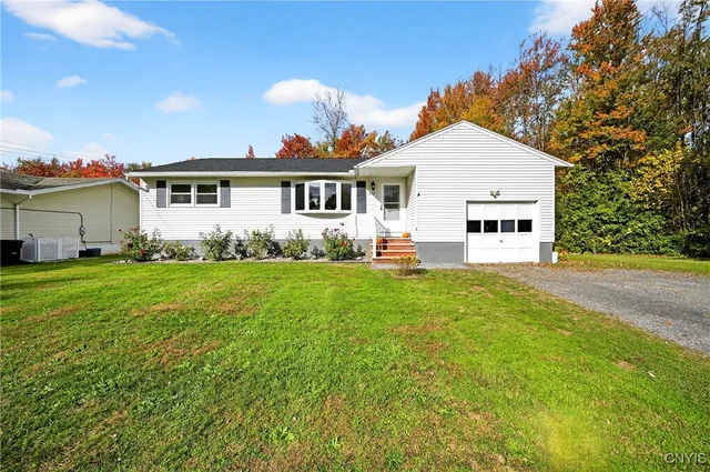 $251,000 | 5955 Smith Road, Cicero, NY 13212