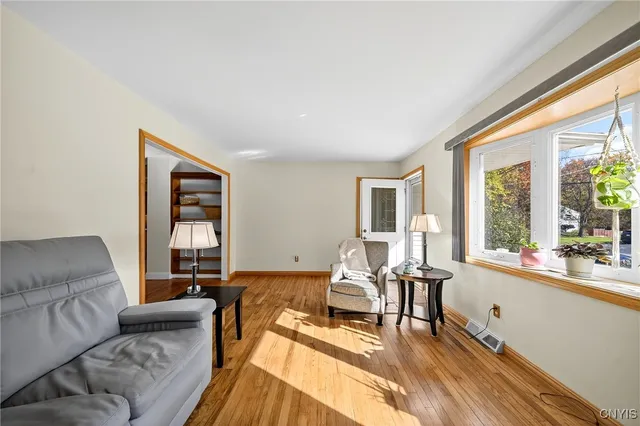 $251,000 | 5955 Smith Road, Cicero, NY 13212