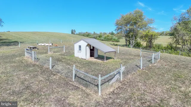 $1,100,500 | 11625 Walnut Point Road, Hagerstown, MD 21740