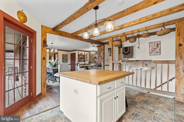 $1,100,500 | 11625 Walnut Point Road, Hagerstown, MD 21740