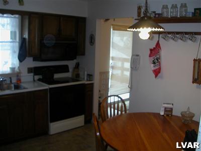 3247 Garrett Road Bethlehem, PA 18017 - Photo 4 of 4 Gallery Image 4