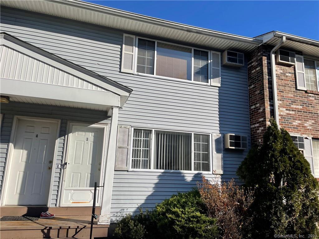 81 Chipman Street, Unit 3, Waterbury, CT 06708 Compass