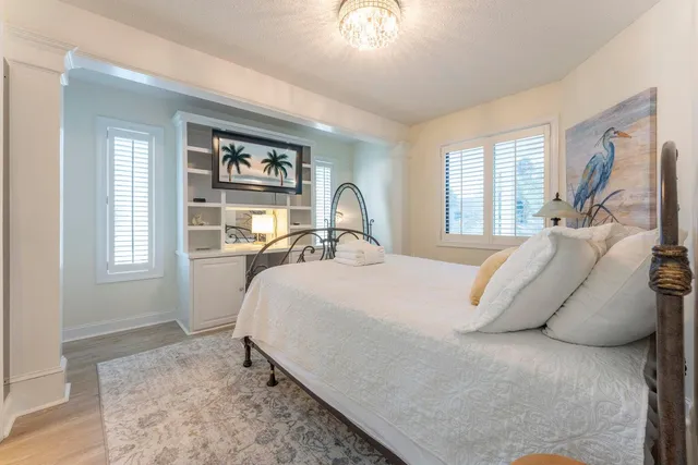 $2,399,000 | 109 Carolina Boulevard, Isle of Palms, SC 29451