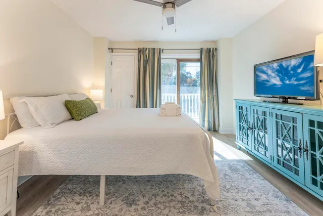 $2,399,000 | 109 Carolina Boulevard, Isle of Palms, SC 29451