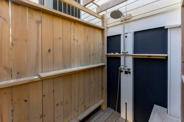 $2,399,000 | 109 Carolina Boulevard, Isle of Palms, SC 29451