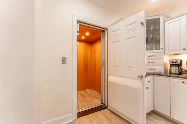 $2,399,000 | 109 Carolina Boulevard, Isle of Palms, SC 29451