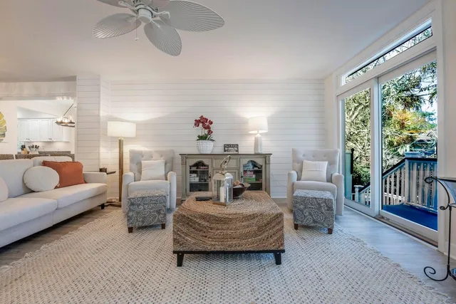 $2,399,000 | 109 Carolina Boulevard, Isle of Palms, SC 29451