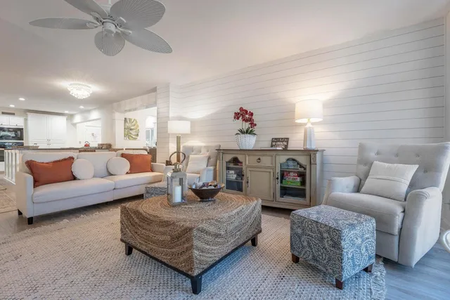 $2,399,000 | 109 Carolina Boulevard, Isle of Palms, SC 29451