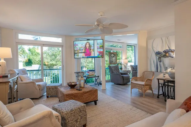 $2,399,000 | 109 Carolina Boulevard, Isle of Palms, SC 29451