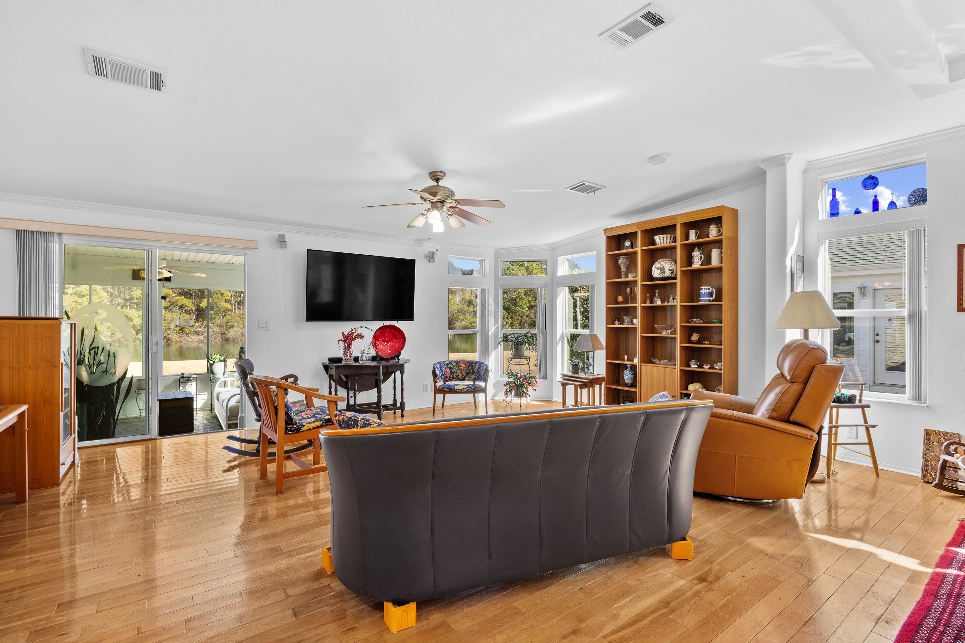 141 Lakeside Crossing Drive Conway, SC 29526 - Photo 8 of 40