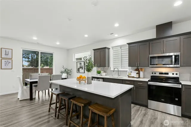 $844,180 | 27010 30th Place South, Unit 34, Kent, WA 98032