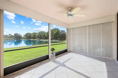 $449,900 | 8634 Vía Reale, Unit 3, Boca Raton, FL 33496
