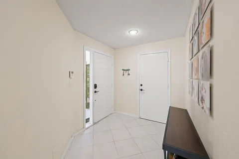 $449,900 | 8634 Vía Reale, Unit 3, Boca Raton, FL 33496