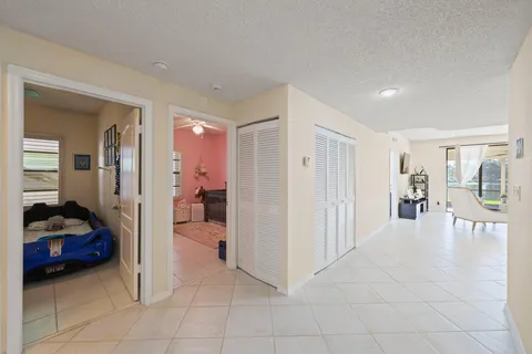 $449,900 | 8634 Vía Reale, Unit 3, Boca Raton, FL 33496