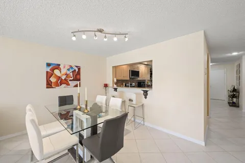 $449,900 | 8634 Vía Reale, Unit 3, Boca Raton, FL 33496