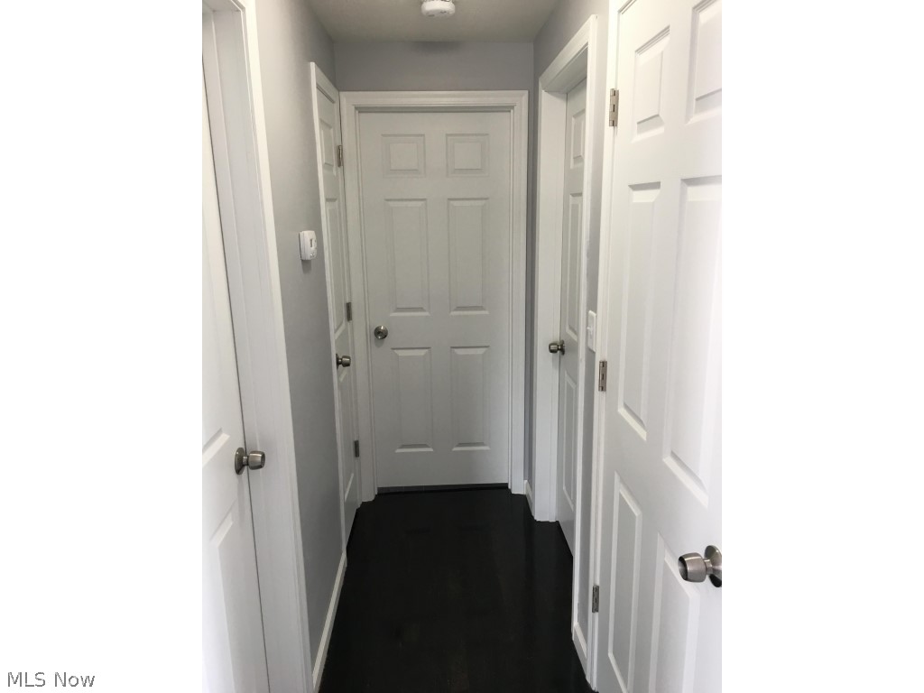 7104 Murray Ridge Road Elyria, OH 44035 - Photo 11 of 35 Gallery Image 11