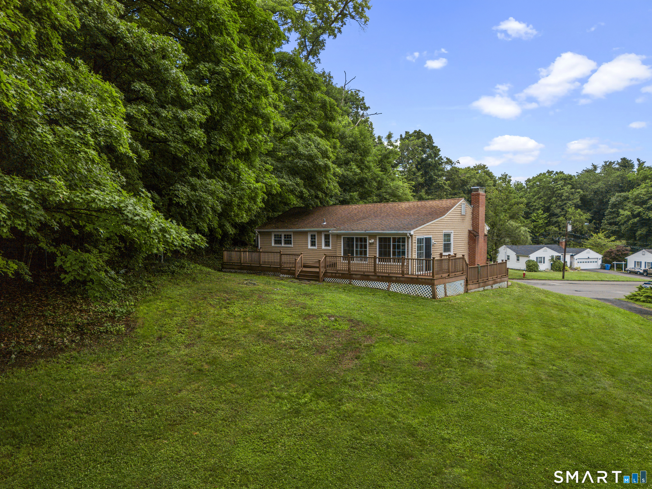 95 Bernard Road Berlin, CT 06037 - Photo 23 of 30