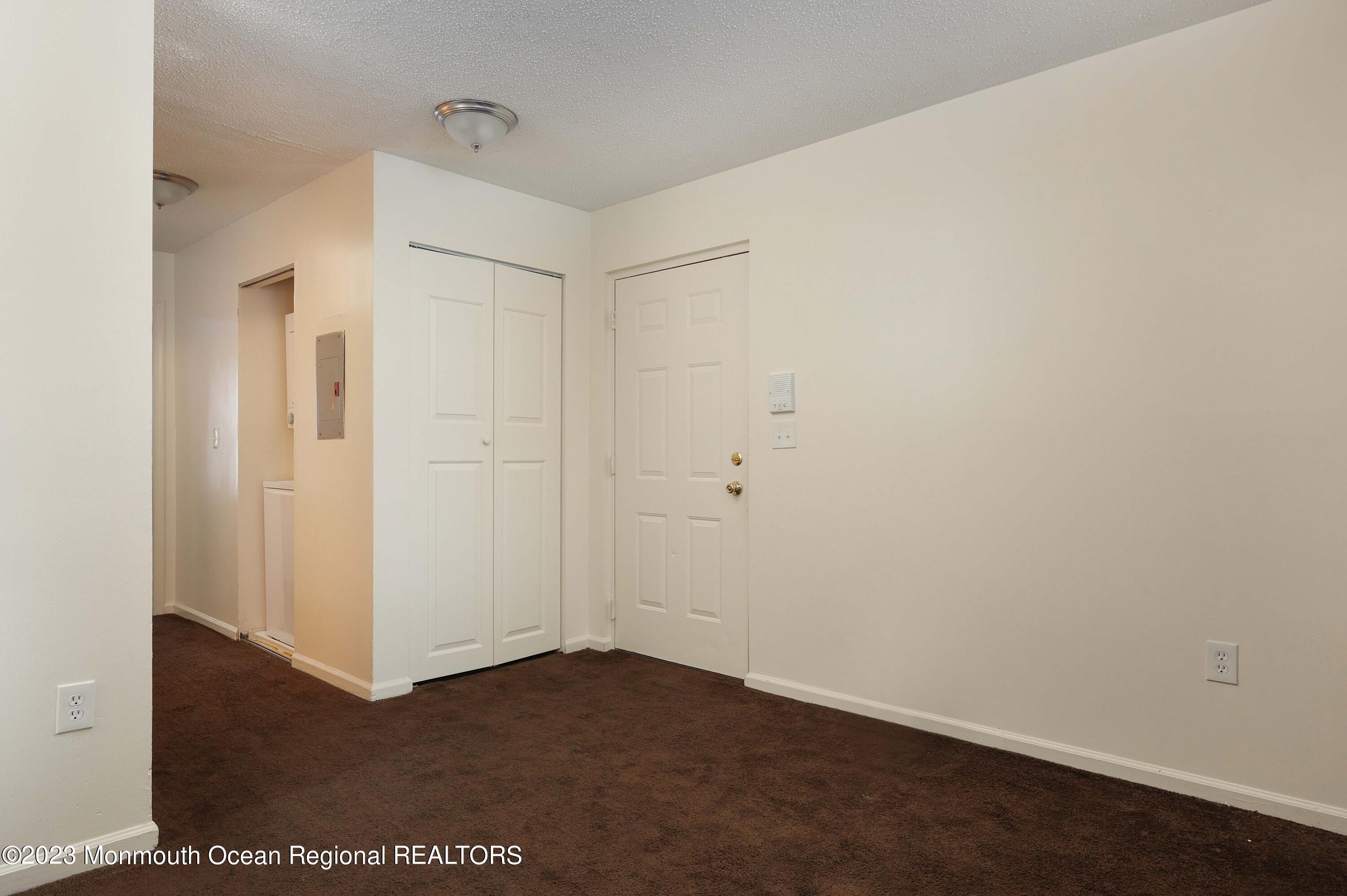 1026 Edpas Road, Unit 1026 New Brunswick, NJ 08901 - Photo 10 of 20 758A8854