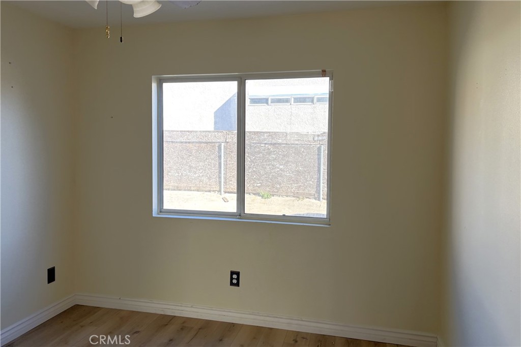 3834 North Silver Tree Court Rialto, CA 92377 - Photo 17 of 27 Bedroom 2