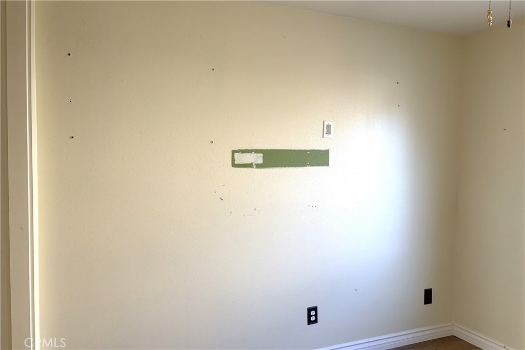 3834 North Silver Tree Court Rialto, CA 92377 - Photo 18 of 27 Bedroom 2