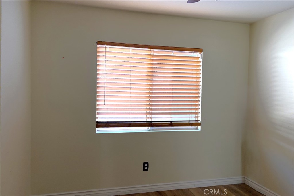 3834 North Silver Tree Court Rialto, CA 92377 - Photo 20 of 27 Bedroom 3