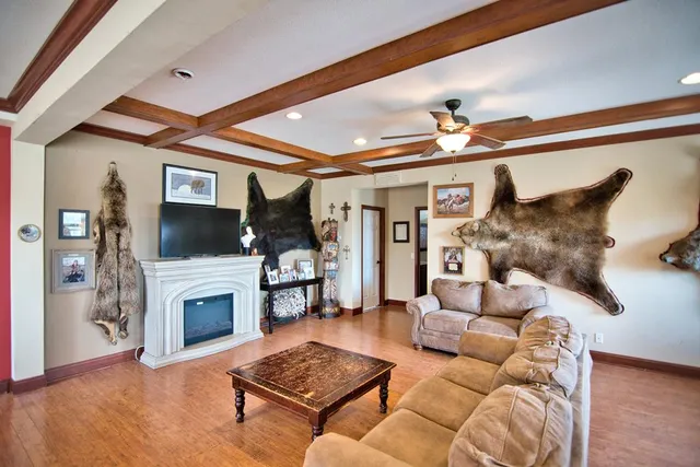 a view of a house with a big yard