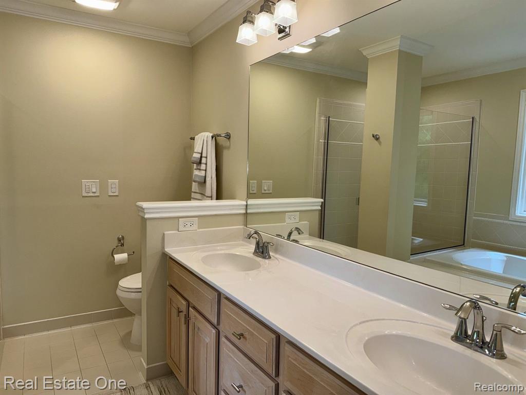 516 Bloomer Ridge Drive Rochester, MI 48307 - Photo 47 of 58