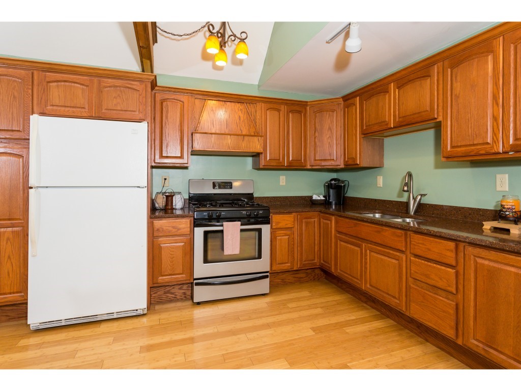 65 Ford Farm Road Milton, NH 03851 - Photo 5 of 34 Gallery Image 5