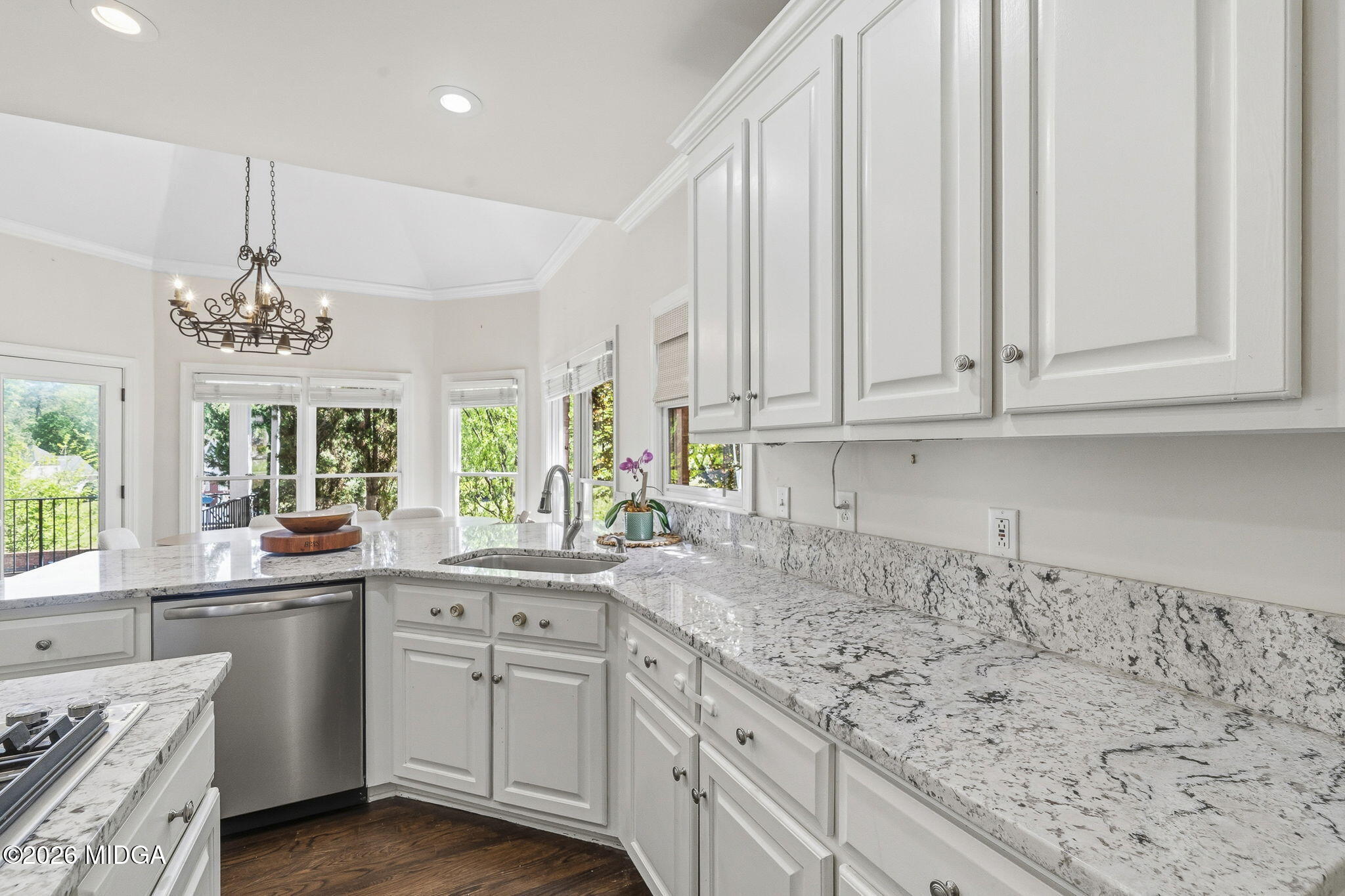 403 Barrington Point Macon, GA 31220 - Photo 19 of 56 51-web-or-mls-402 Barrington Point R-032