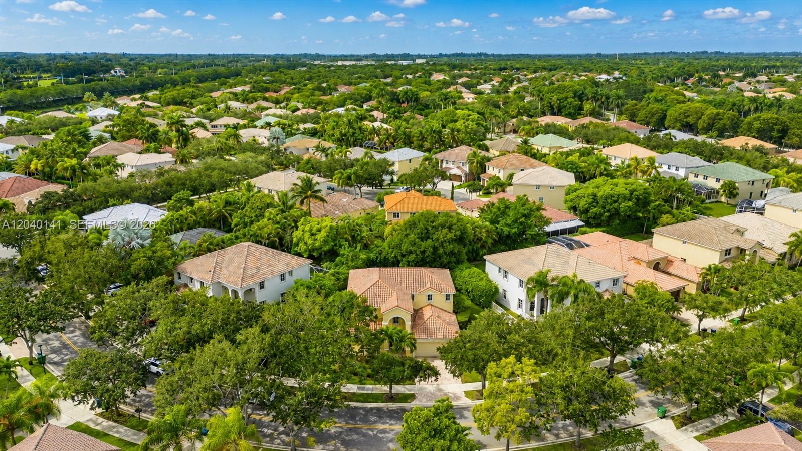 4228 Laurel Ridge Circle Weston, FL 33331 - Photo 17 of 47