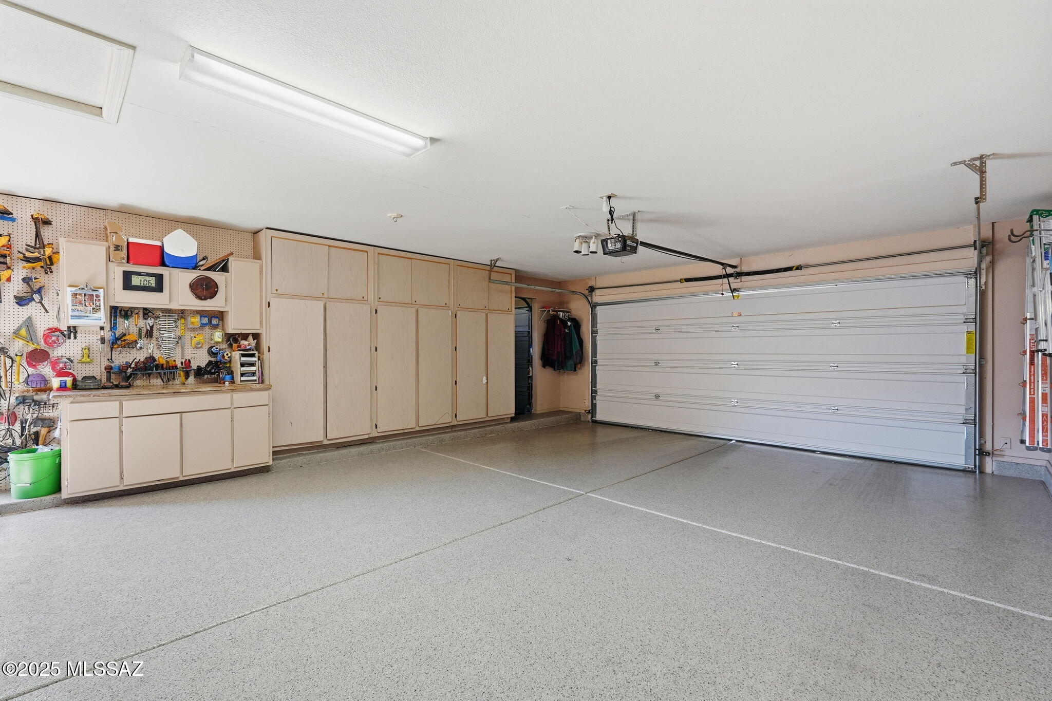 37467 South Ridgeview Boulevard Tucson, AZ 85739 - Photo 30 of 43